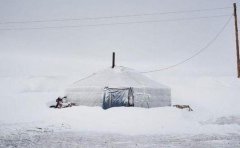 �����ɹŰ��յ�ƶ������ �˾���